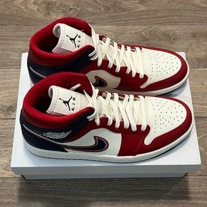 Nike Air Jordan 1 Mid SE 'USA' Shoes Womans 10.5 Mens 9 DQ7648 600